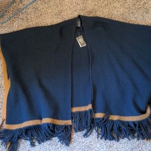 Vince Camuto Poncho Wraps Shawl